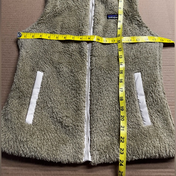 Patagonia womens medium Los Gatos Fleece Shroom Taupe Vest tan pockets gorpcore - Picture 10 of 12